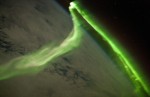 Polární záře z paluby ISS. 