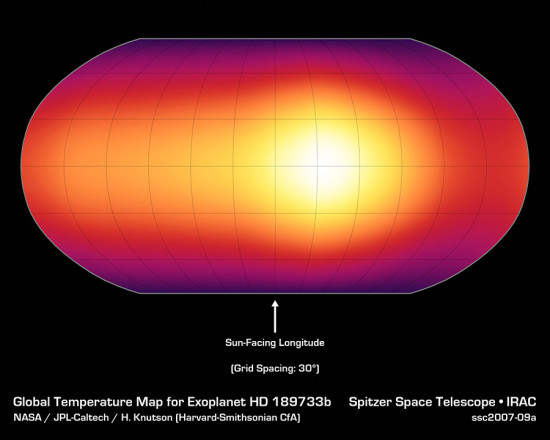 Teplotní mapa exoplanety HD 189733 b sestavena na základě pozorování kosmického dalekohledu Spitzer. Credit: NASA