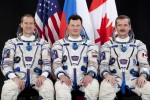 posadka Posádka Sojuzu TMA-07M. Zleva: Marshburn, Romaněnko, Hadfield. Credit: NASA