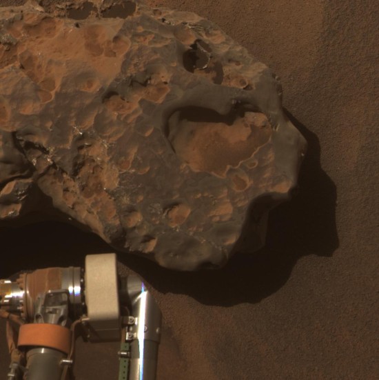 Opportunity našel na Marsu několik meteoritů