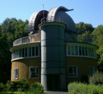 Univerzitní observatoř v Jeně s 90 cm velkým dalekohledem.