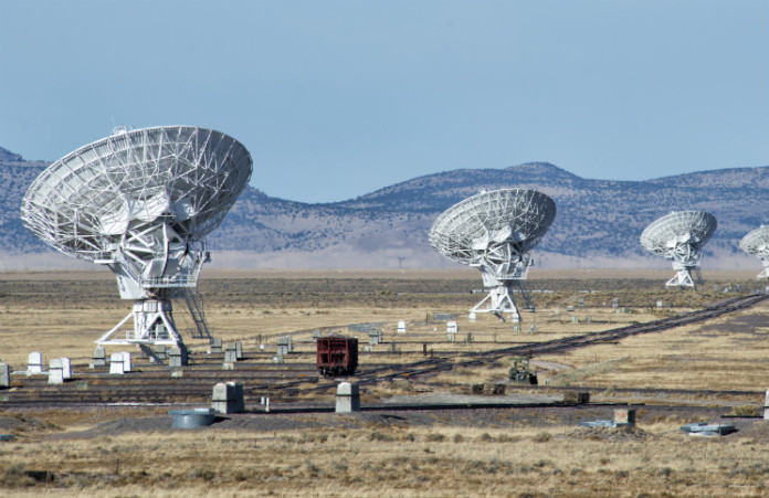 Very Large Array, CC BY 2.0, John Fowler, Flickr