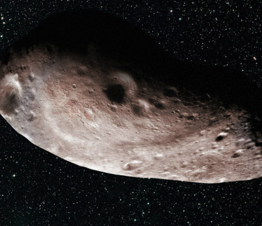 Pluto, velký šutr a dál? New Horizons se možná dožije třicetin Možný vzhled 2014 MU69. Credits: NASA/JHUAPL/SwRI/Alex Parker