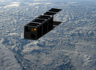 PicSat je malý, ale šikovný! Lovec tranzitů se zaměří na Betu Pictoris PicSat obíhá okolo Země ve výšce 500 km. Credit: Lesia / Observatoire de Paris; Background image T. Pesquet ESA / NASA.