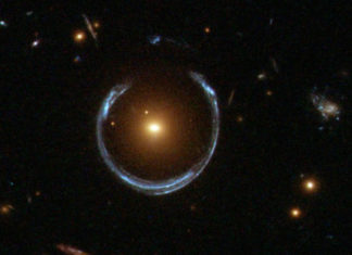Astronomové poprvé změřili Einsteinův prstenec způsobený toulavou exoplanetu Einsteinův prstenec (ilustrační foto). Credit: ESA/Hubble & NASA