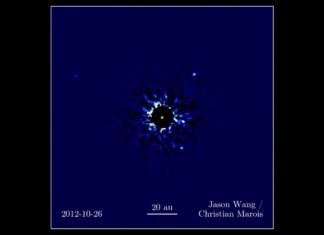 HR 8799 c: V atmosféře přímo pozorované exoplanety objevili vodu