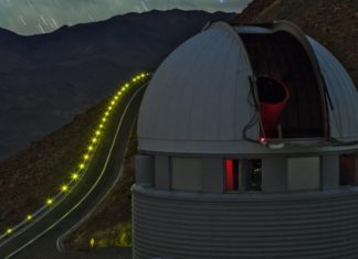Našli planety s dlouhou oběžnou dobou. Trvalo to 20 let 1,2 m švýcarský dalekohled na La Silla. Credit: UNIGE B. Tafreshi