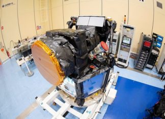 CHEOPS dnes otevřel oko